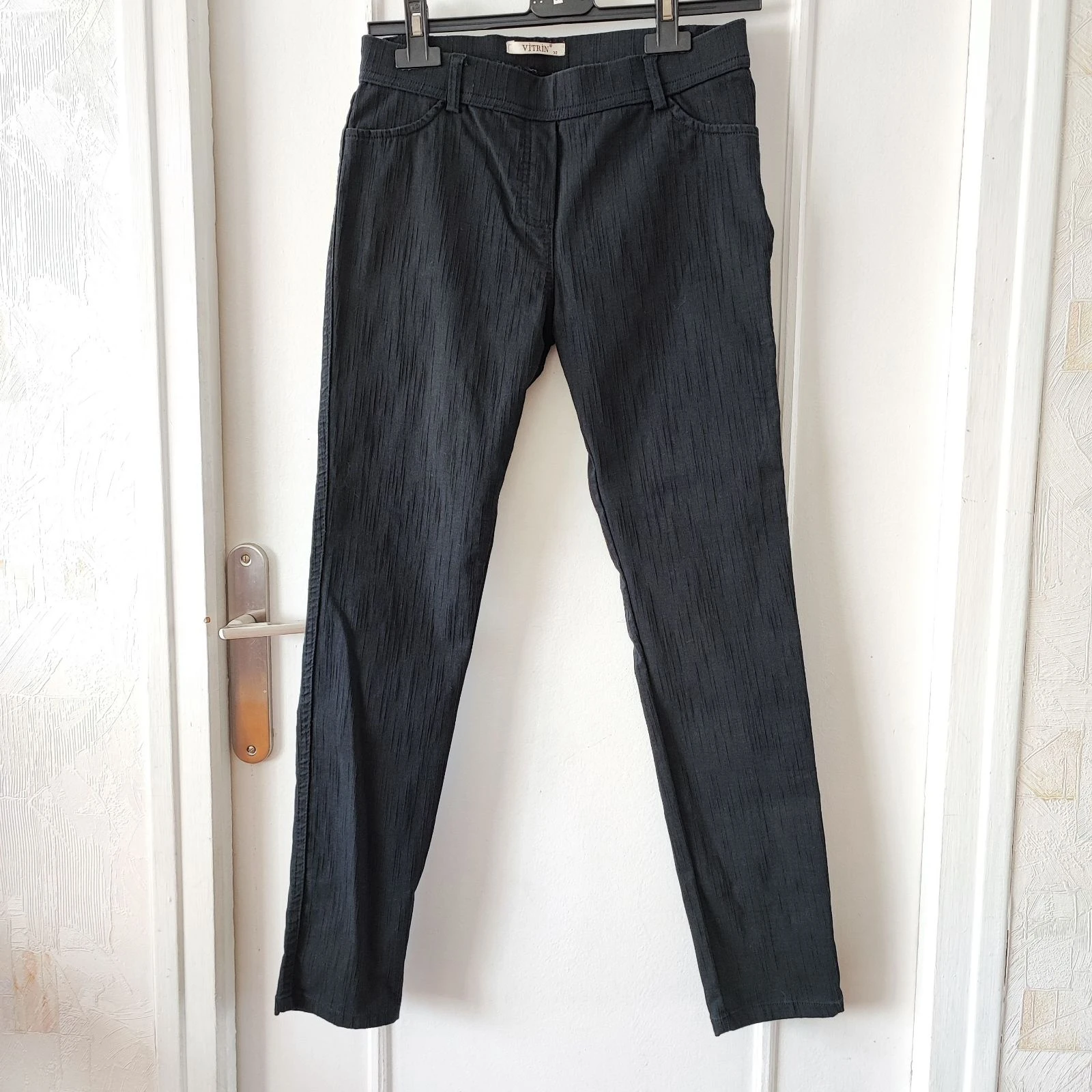Pantalon jeans noir coupe slim